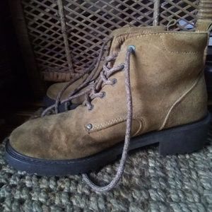 Women's Boots